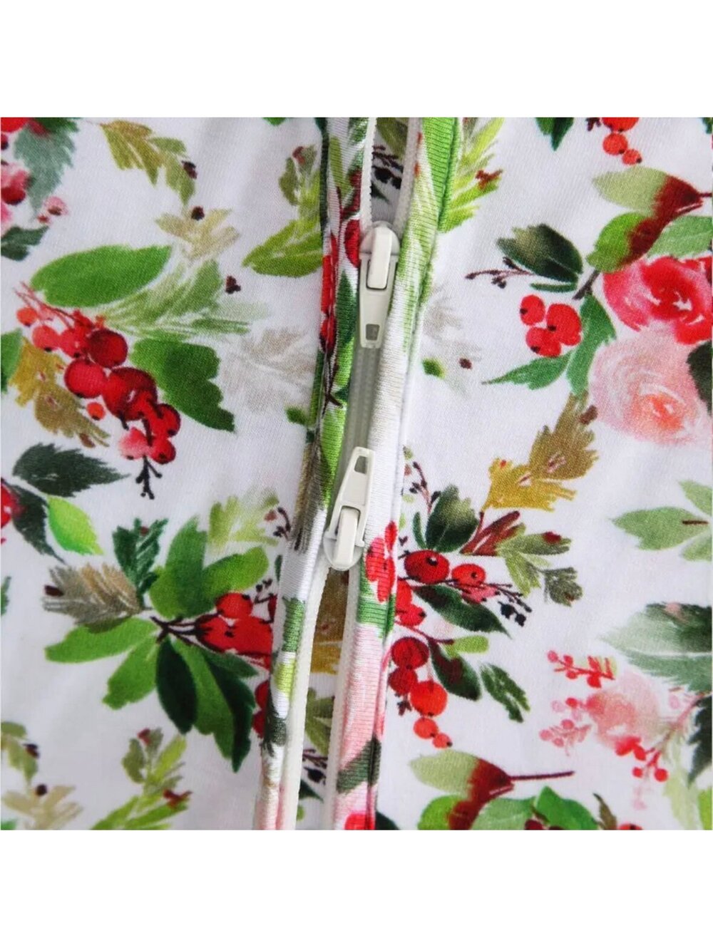 NWT Christmas Floral Convertible Bamboo Two-Way Zippy Sz 3-6 Months